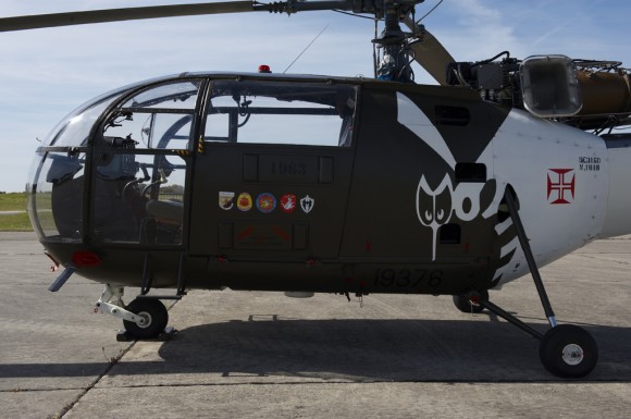[Portugal] Força Aérea Portuguesa comemorou 50 anos de operação do Alouette III Alouette-III-50-anos-na-FAP-foto-2-Força-Aérea-Portuguesa-580x385
