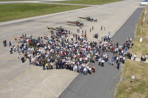[Portugal] Força Aérea Portuguesa comemorou 50 anos de operação do Alouette III Alouette-III-50-anos-na-FAP-foto-Força-Aérea-Portuguesa-580x385